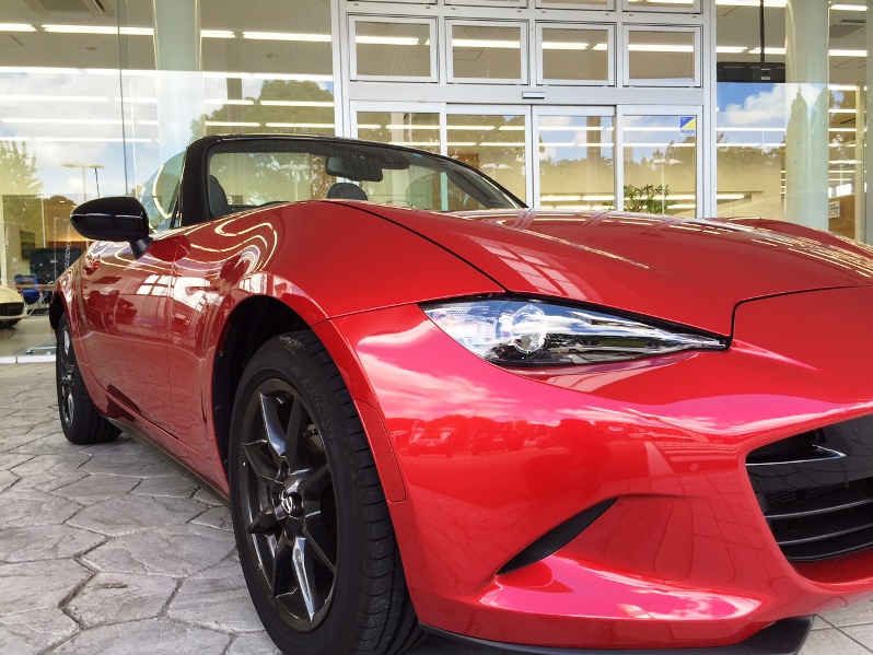 当日は競技場西側にて車両展示。応援グッズも配布します。