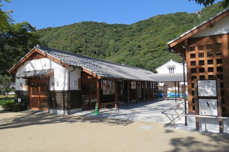 ロープウェイ乗り場近くです