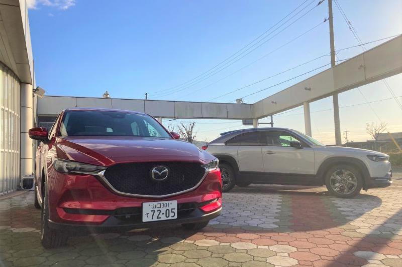 新しいCX-5とMX-30。