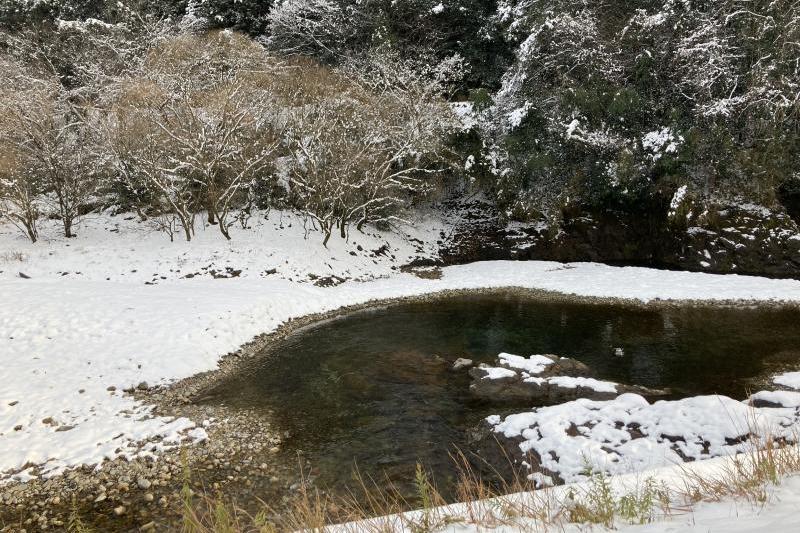 大雪時の大原湖