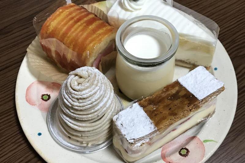 購入したケーキの一部です♪