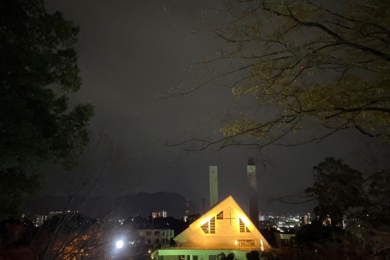 山口市内の夜景と聖堂