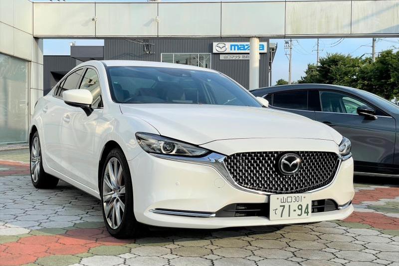 当店でご体感いただけるディーゼル車、MAZDA6（マツダ6）セダン。グレードはXDのLパッケージで、内装色はオリエンタルブラウン。