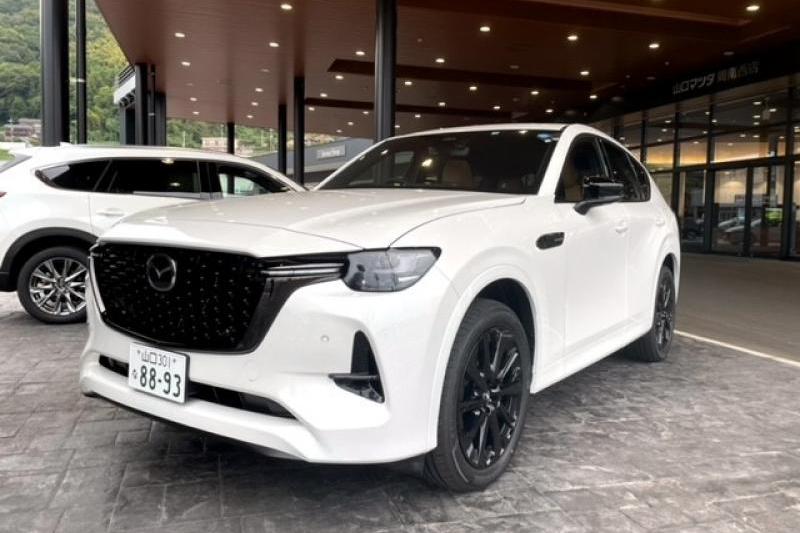 試乗車CX-60 XD-HYBRID Premium Sports