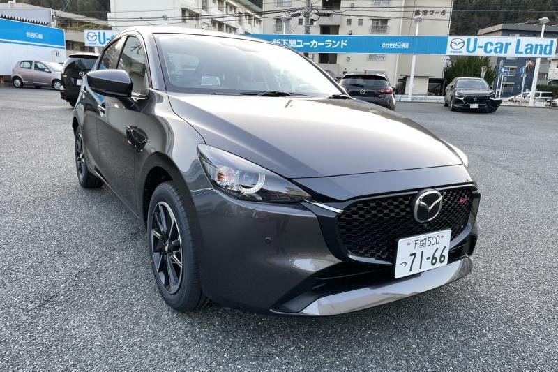 改良版MAZDA2もあります！