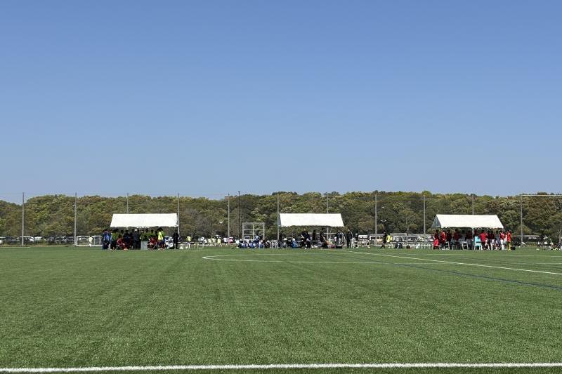おのサンサッカーパークの多目的広場（人工芝）です。