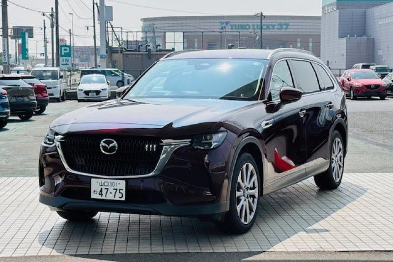 マツダの最新プラグインハイブリッドSUVをお試しいただけます。先進的な環境性能と力強い走行性能を兼ね備えた注目のモデルです。