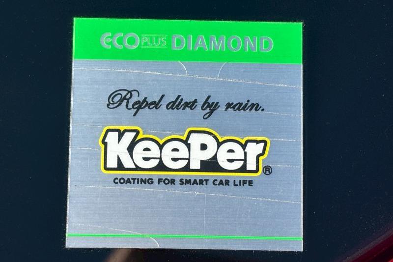 雨を味方にするカーコーティング「ECOプラス ダイヤモンドキーパー」を施工済みです。